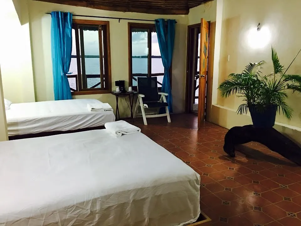 ホテルRestaurant Y Cabanas 